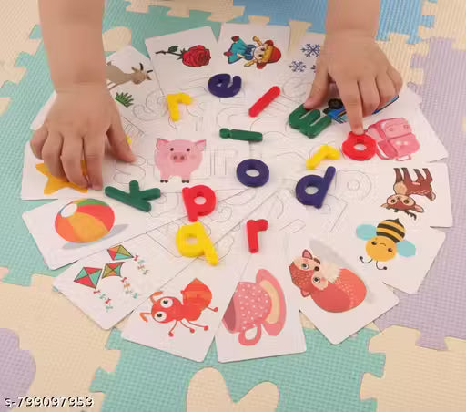 Reading &amp; Spelling Learning Toy, Wooden Letters Flash Cards Sight Words Matching ABC Alphabet Recognition Game Preschool Educational Tool Set for 3 4 5 Years Old Boys and Girls Kids